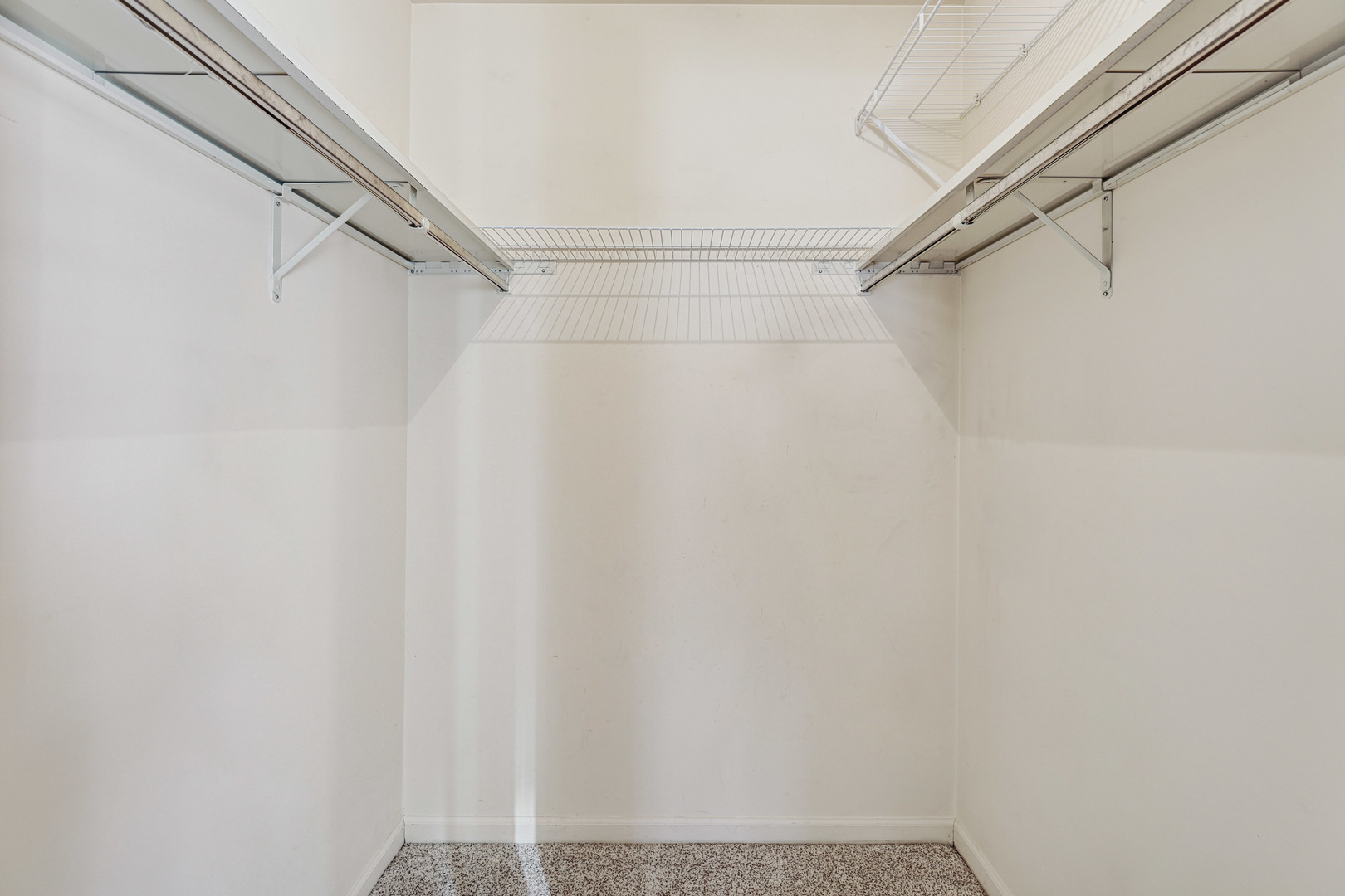 1675 Grosvenor Circle Unit: A