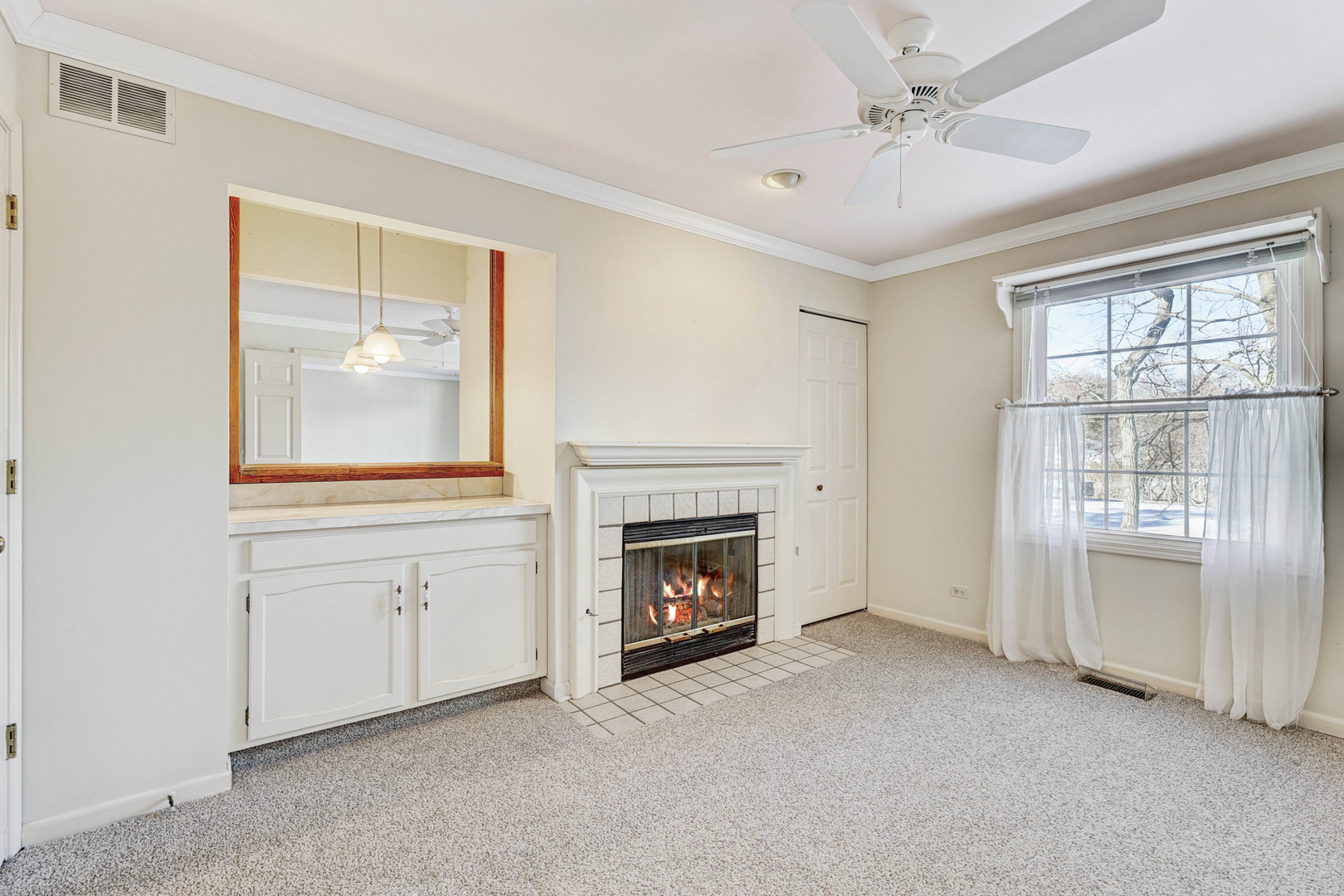 1675 Grosvenor Circle Unit: A
