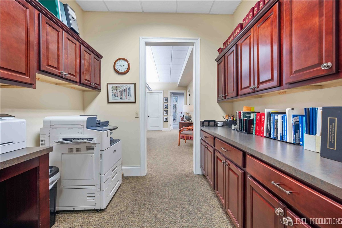 400 Knoll Street Unit: C