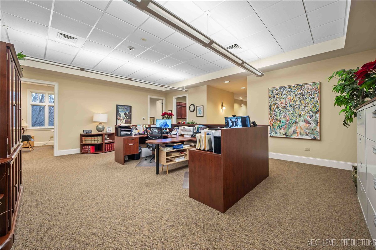 400 Knoll Street Unit: C