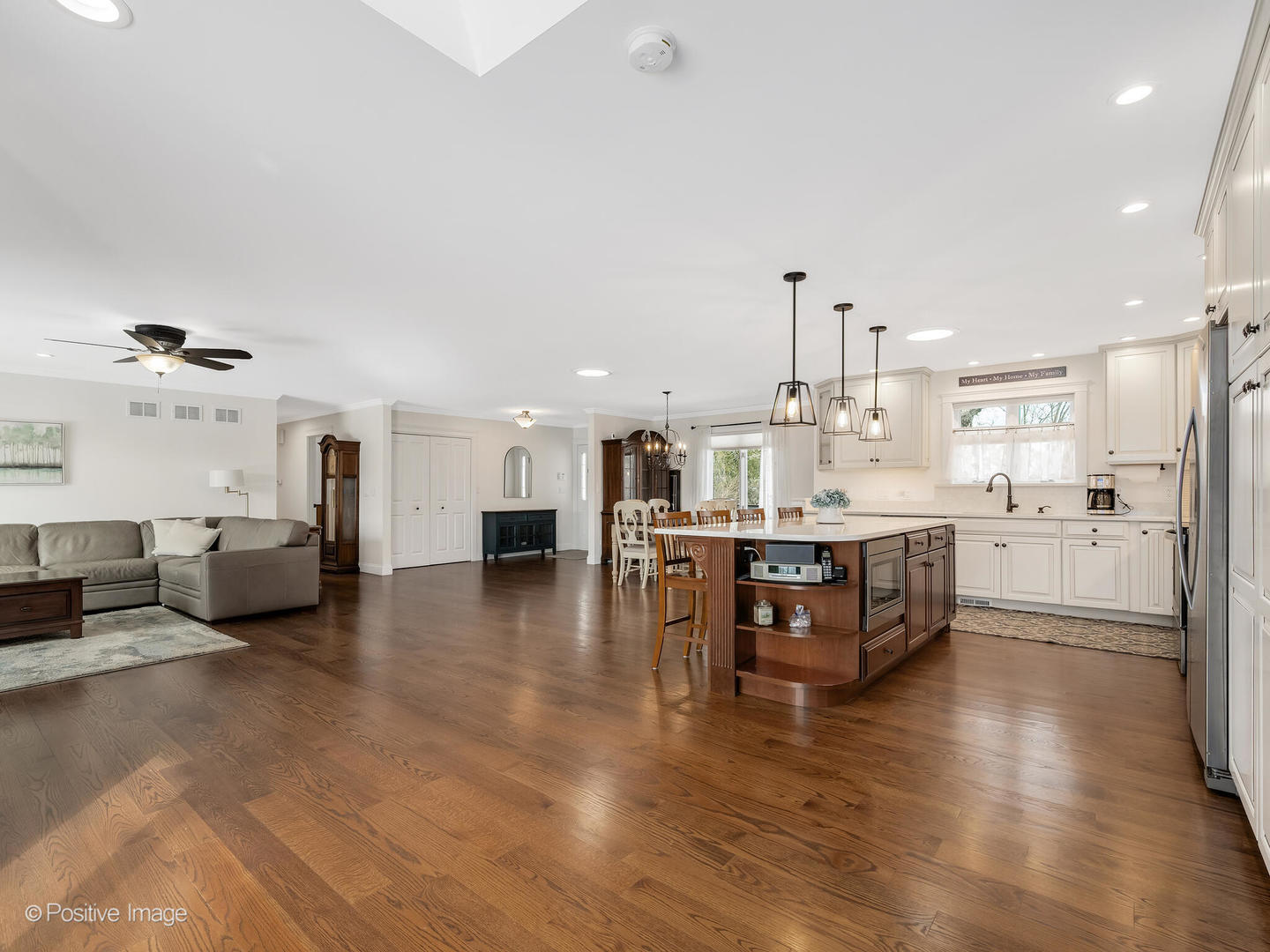 3N010 Woodview Drive