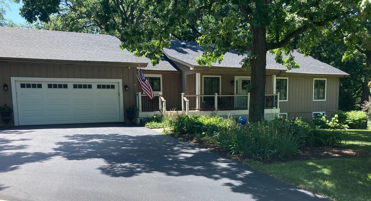 3N010 Woodview Drive