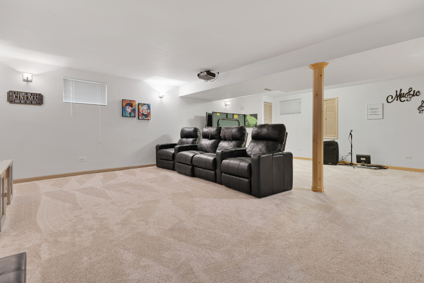 2865 Winchester Drive