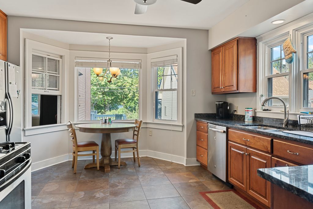 417 S Westlawn Avenue