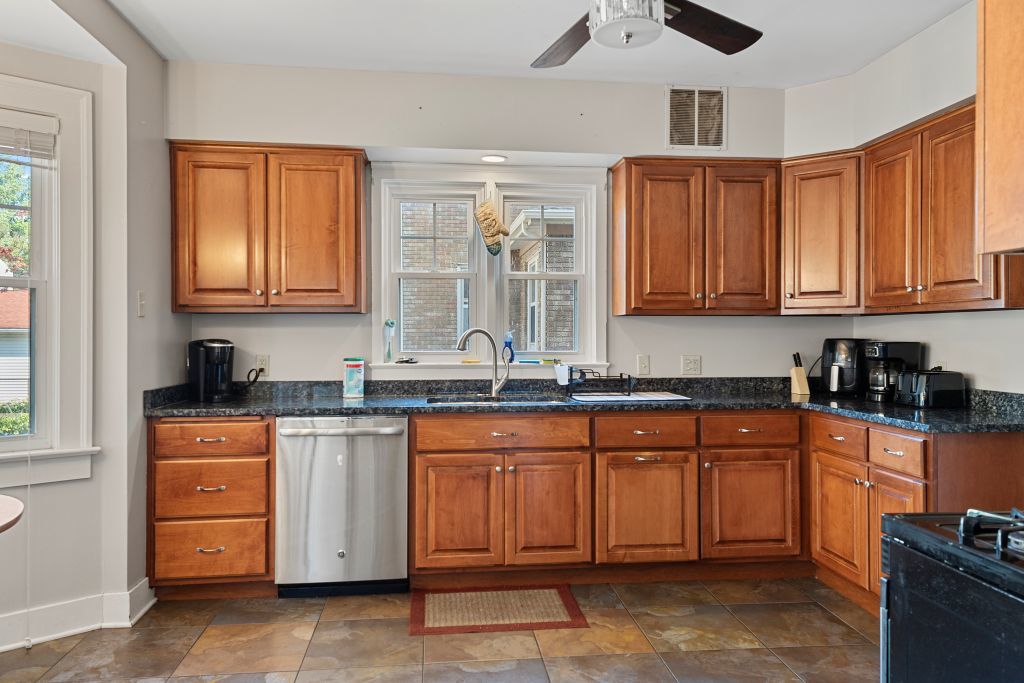 417 S Westlawn Avenue