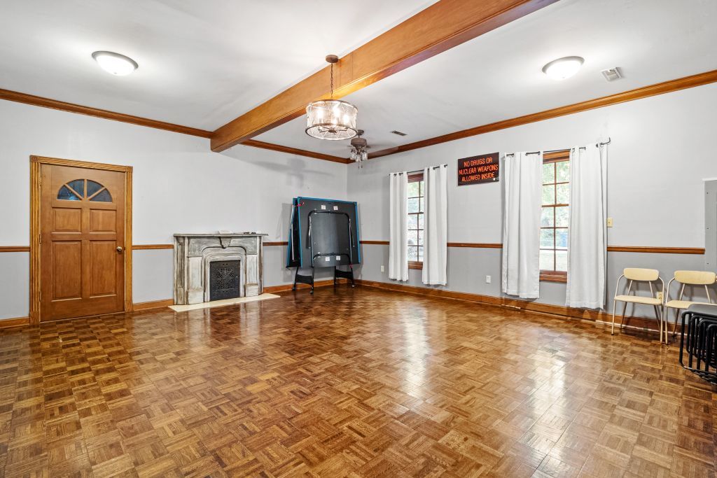 13 Briarcliffe Drive