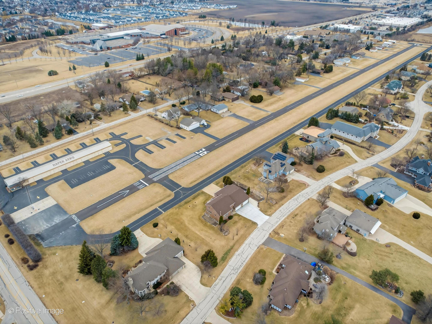 9S321 Chandelle Drive