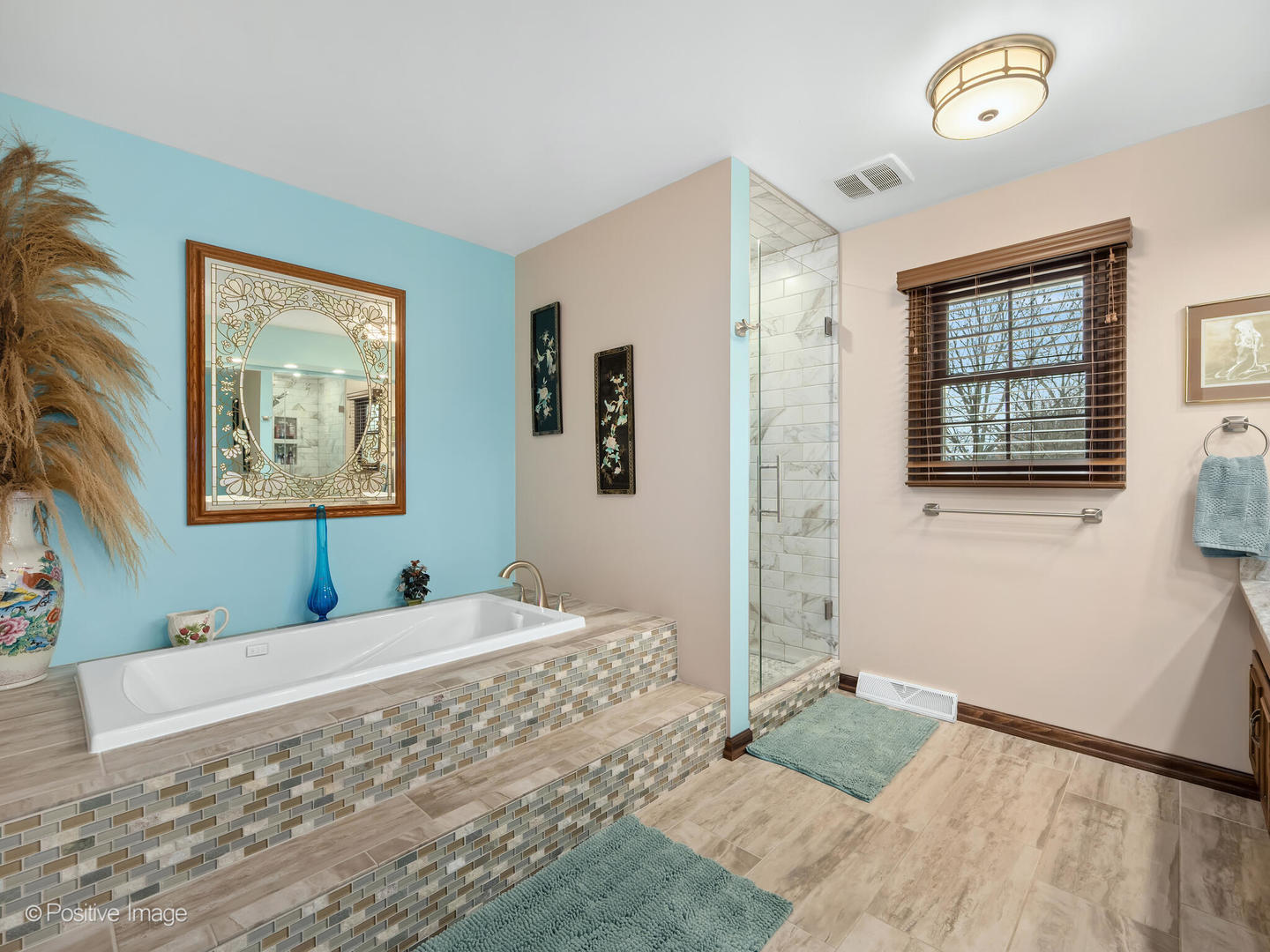 9S321 Chandelle Drive