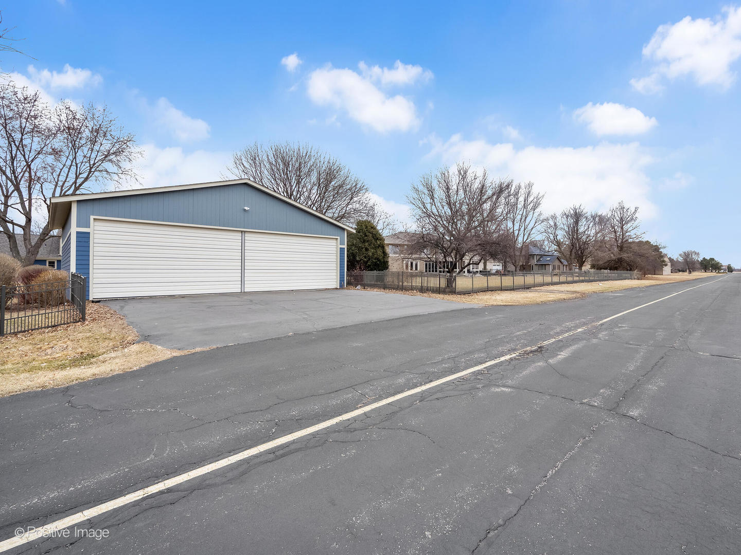 9S321 Chandelle Drive