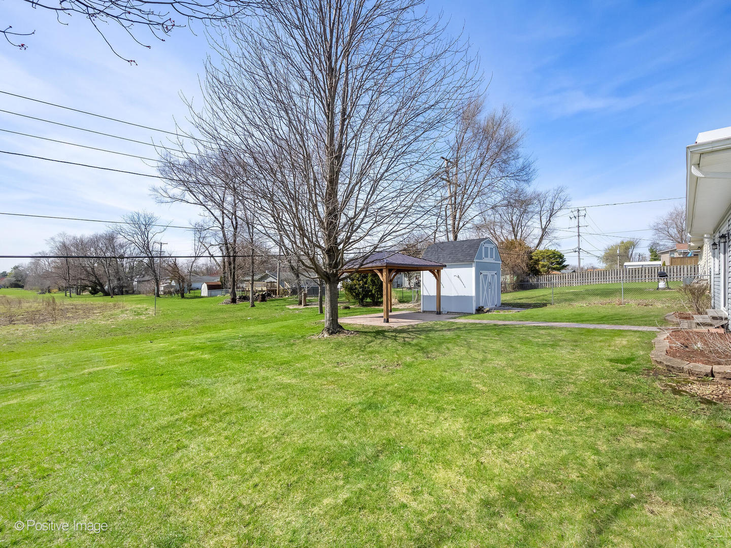 390 Arrowhead Trail