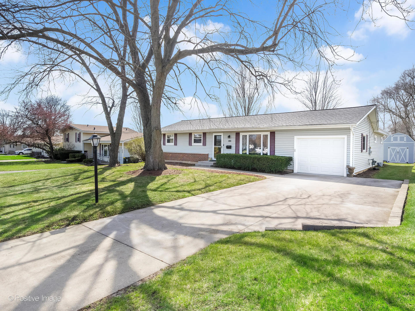 390 Arrowhead Trail