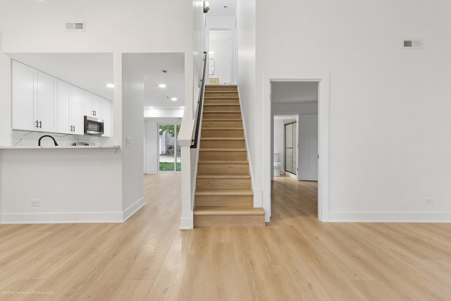 372 Windsong Court Unit: 0