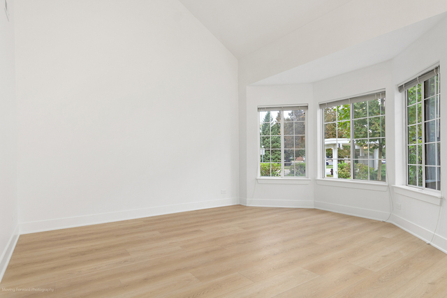 372 Windsong Court Unit: 0