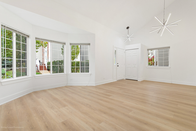 372 Windsong Court Unit: 0