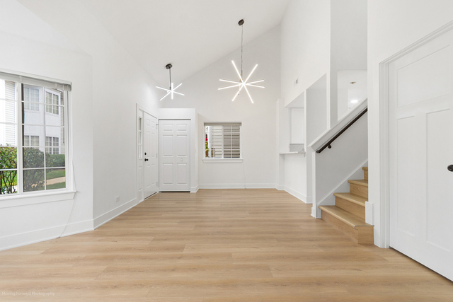 372 Windsong Court Unit: 0