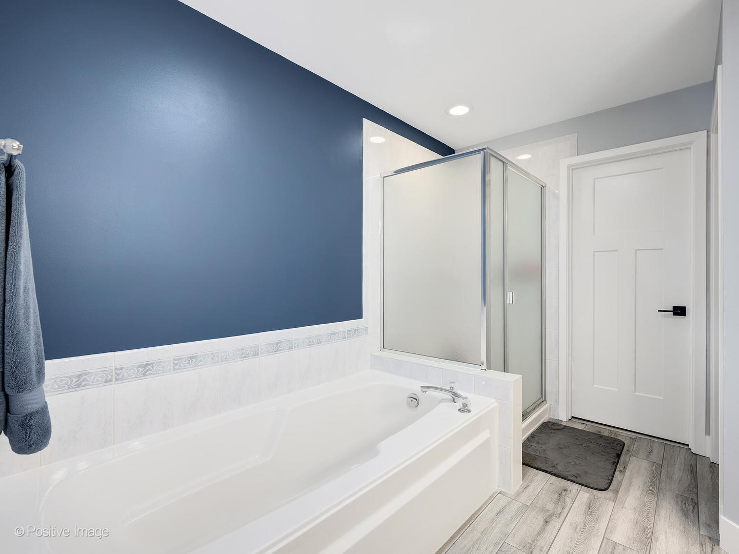 2598 Barnhart Street