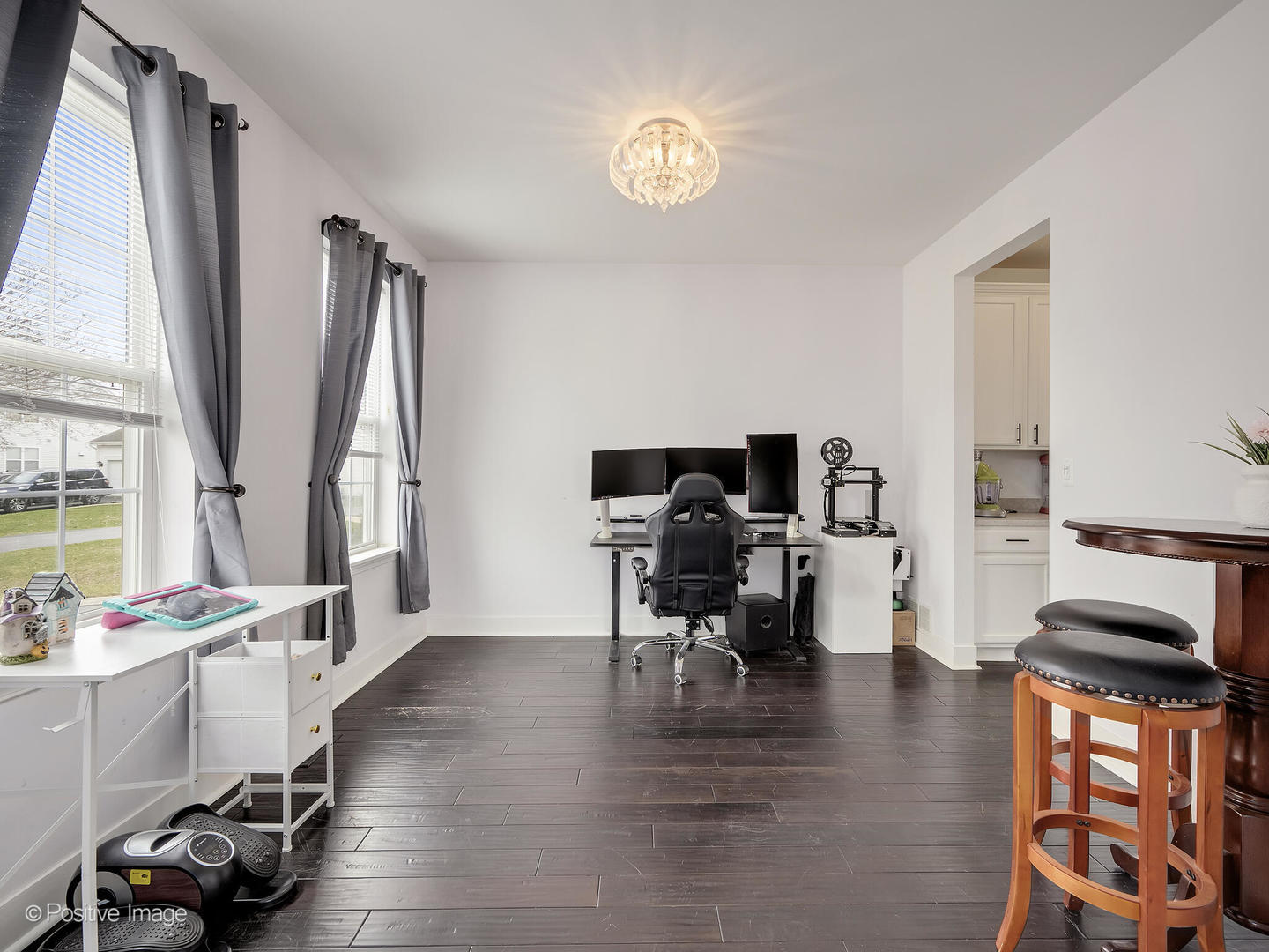 2598 Barnhart Street