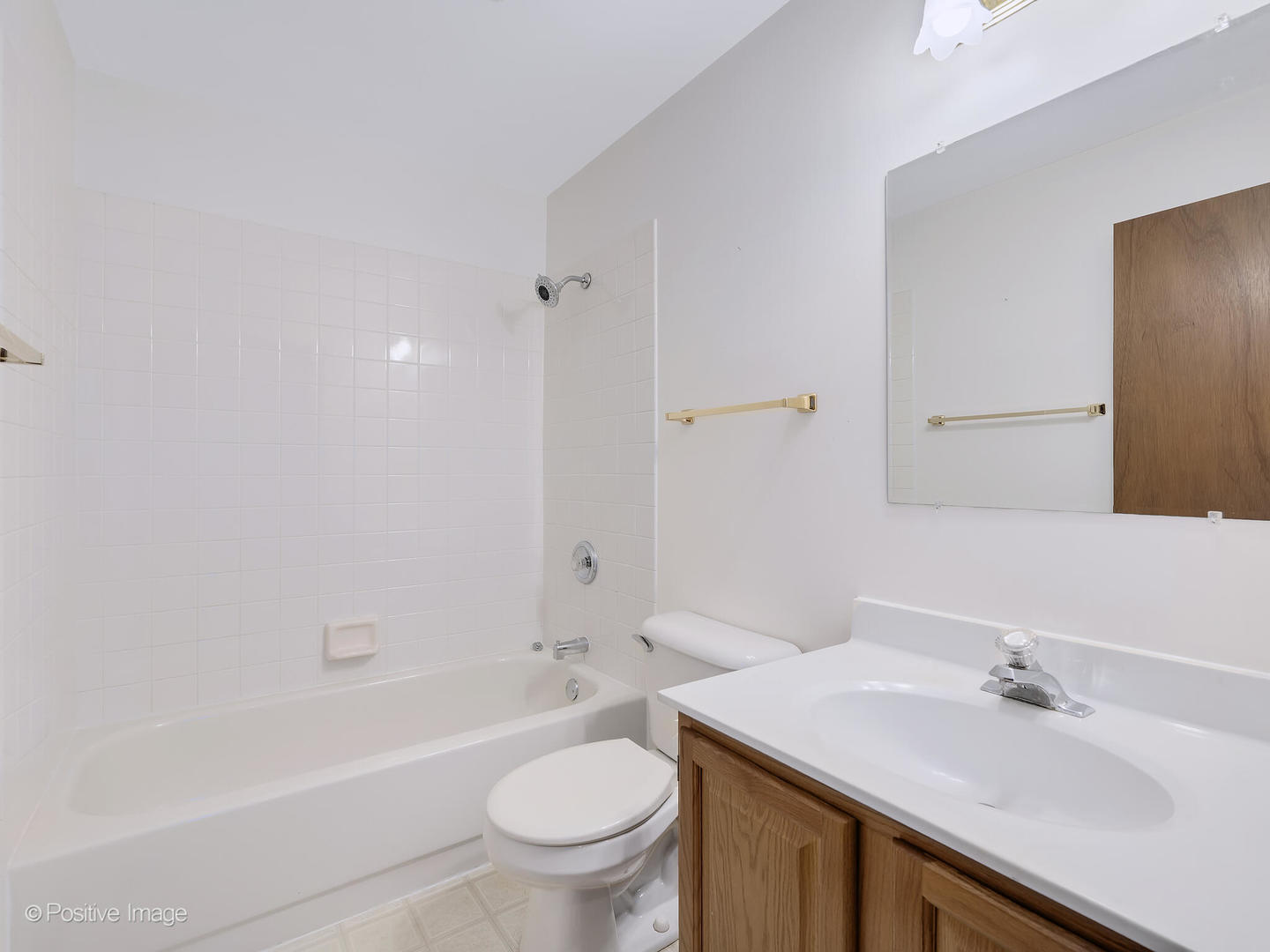 27W015 Manchester Road