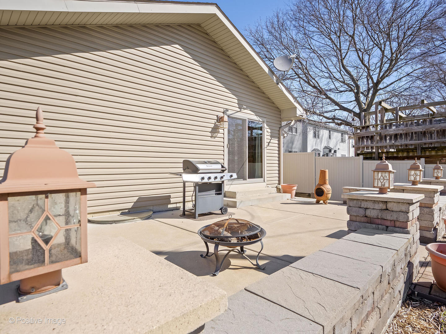 27W015 Manchester Road