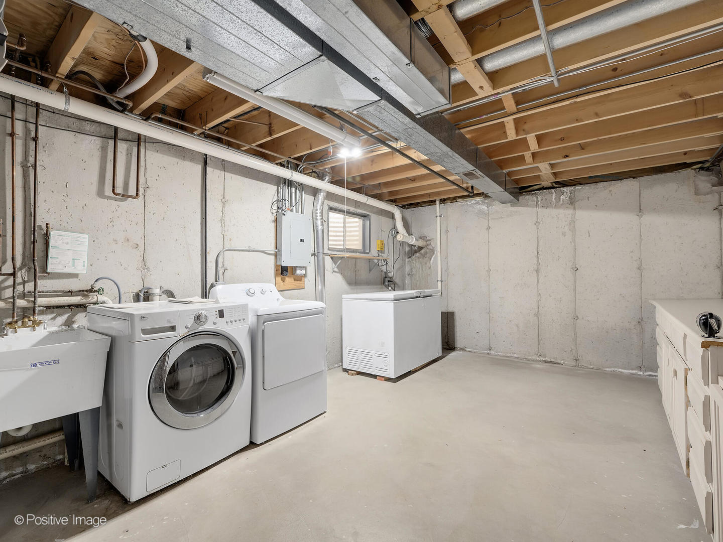 27W015 Manchester Road