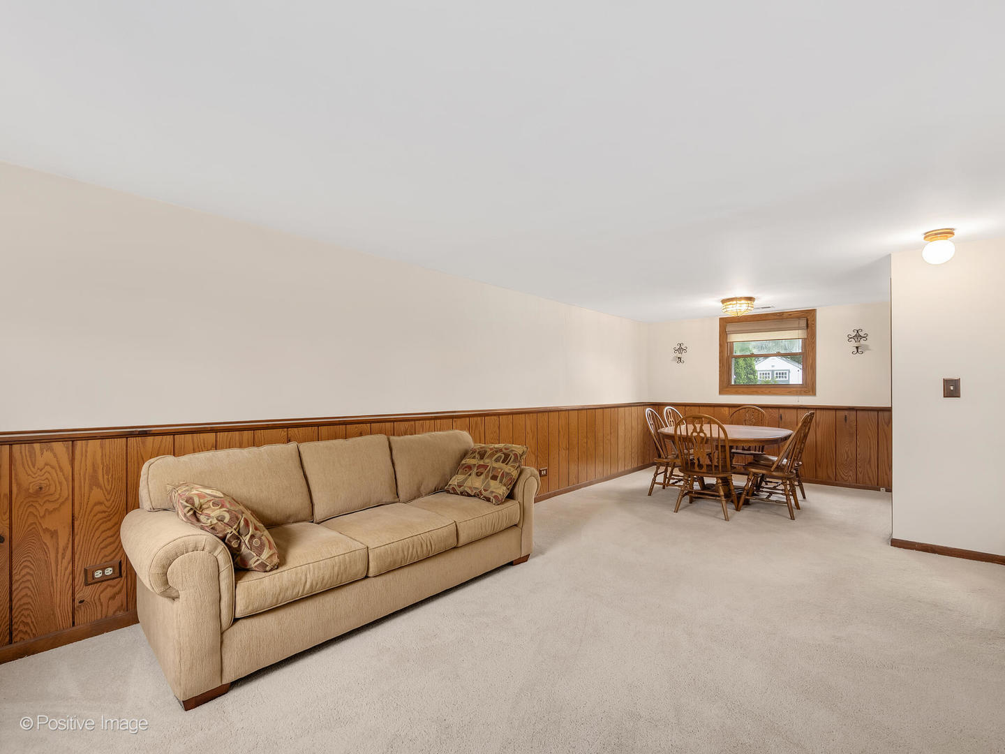 1406 E Elm Street