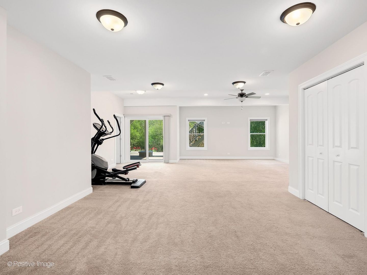 1N345 Blue Ridge Court