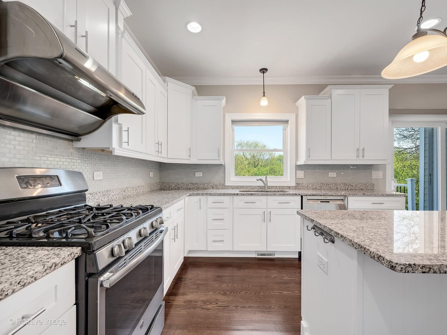 1N345 Blue Ridge Court