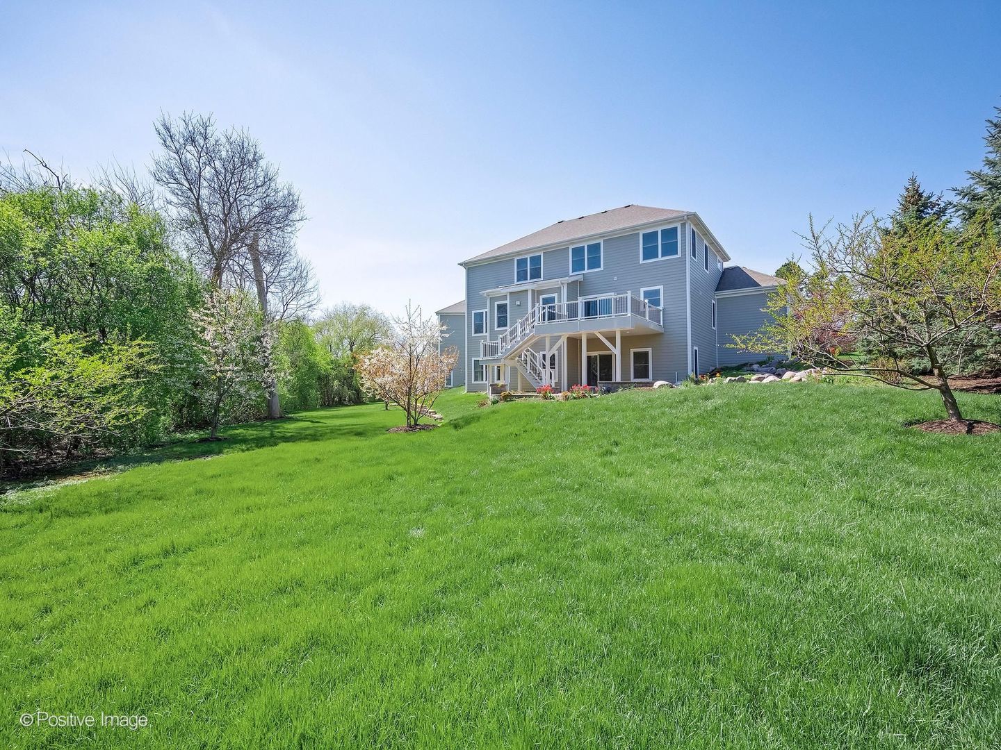 1N345 Blue Ridge Court