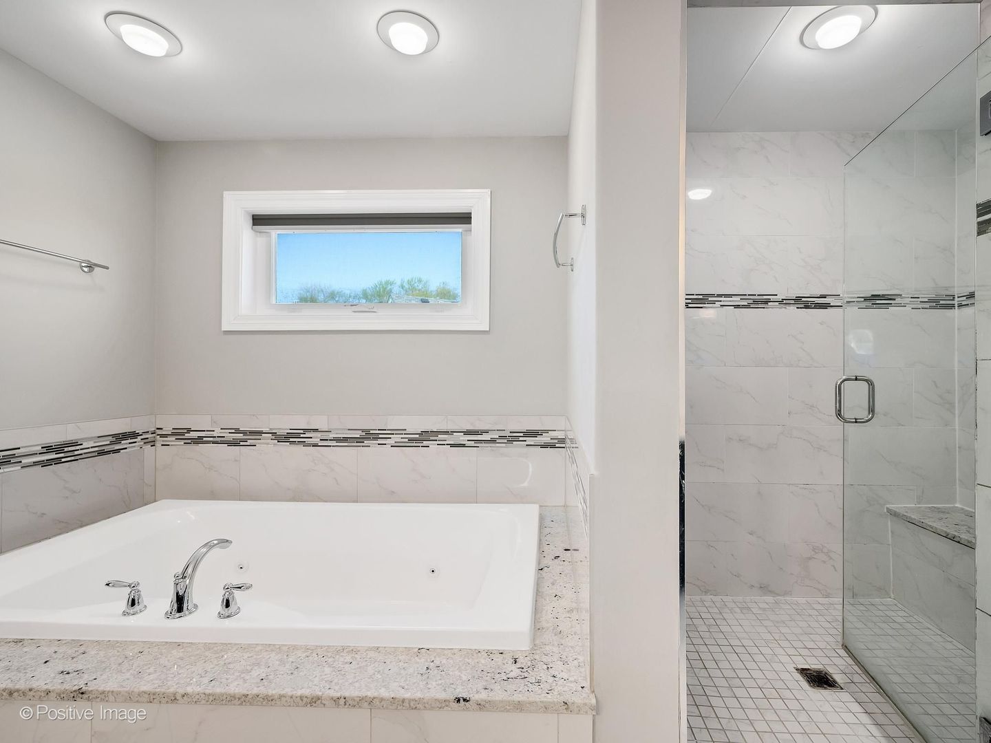 1N345 Blue Ridge Court