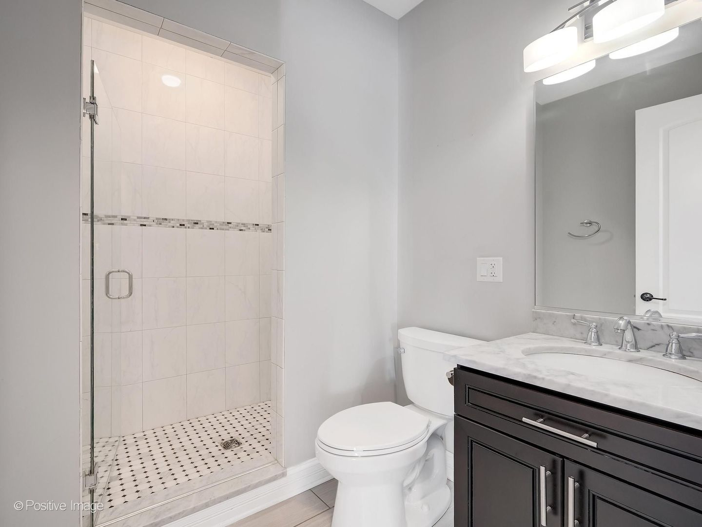 1N345 Blue Ridge Court