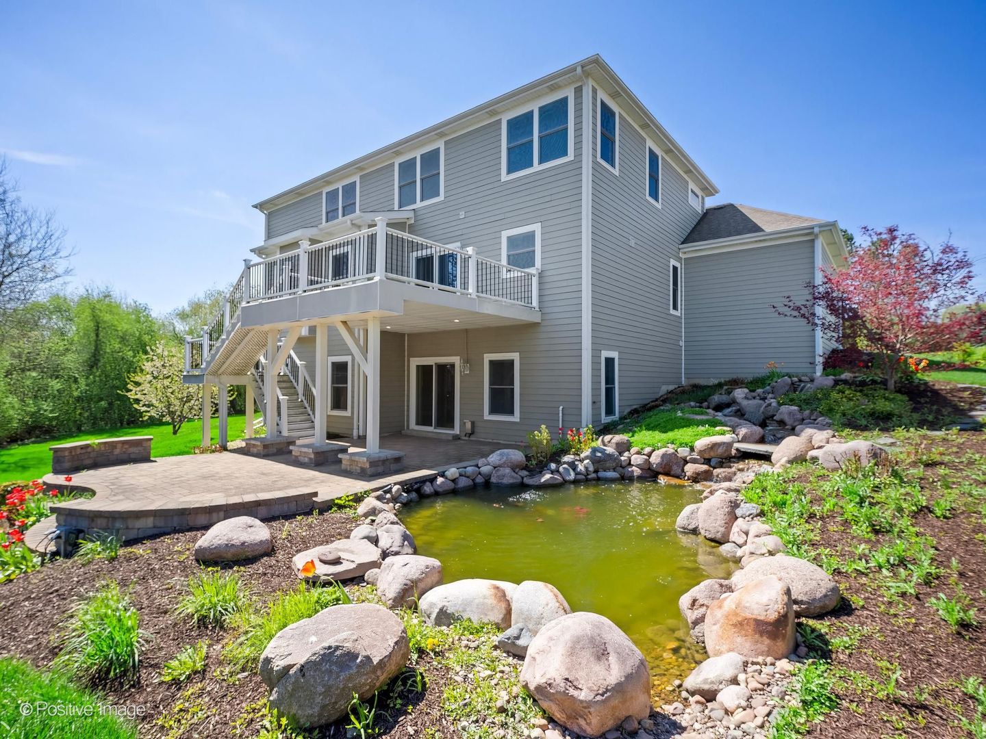 1N345 Blue Ridge Court