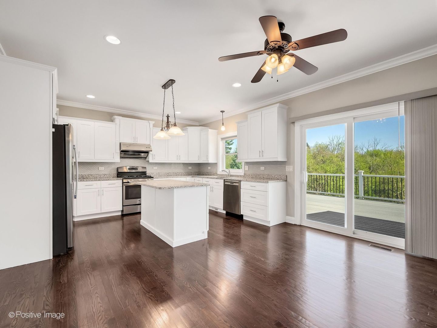 1N345 Blue Ridge Court