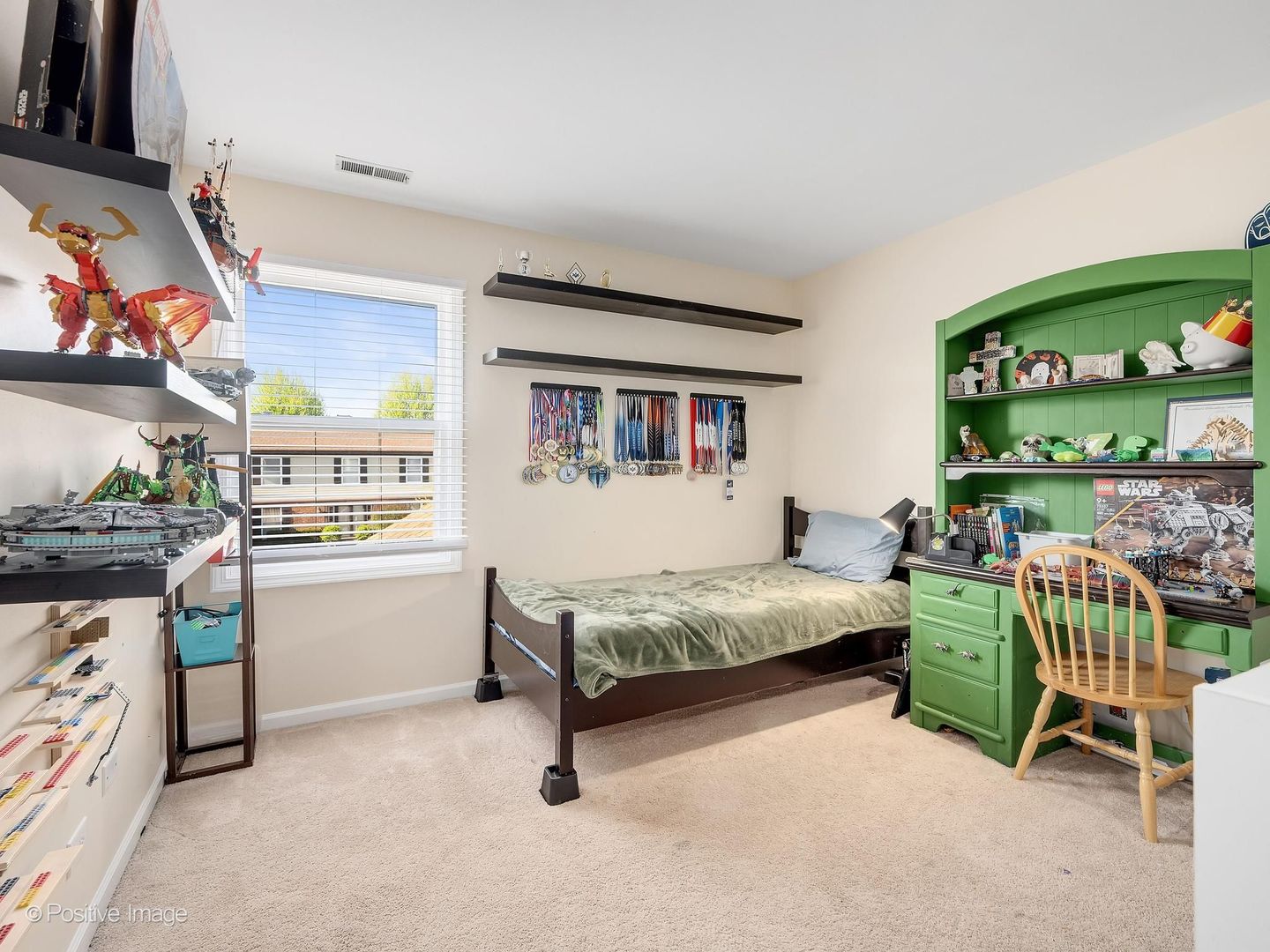 340 Whitehall Terrace