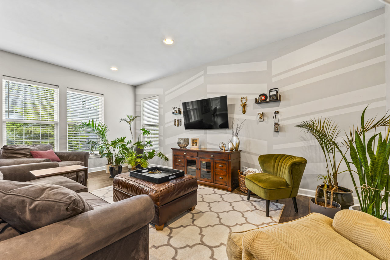 1251 W Thomas Road