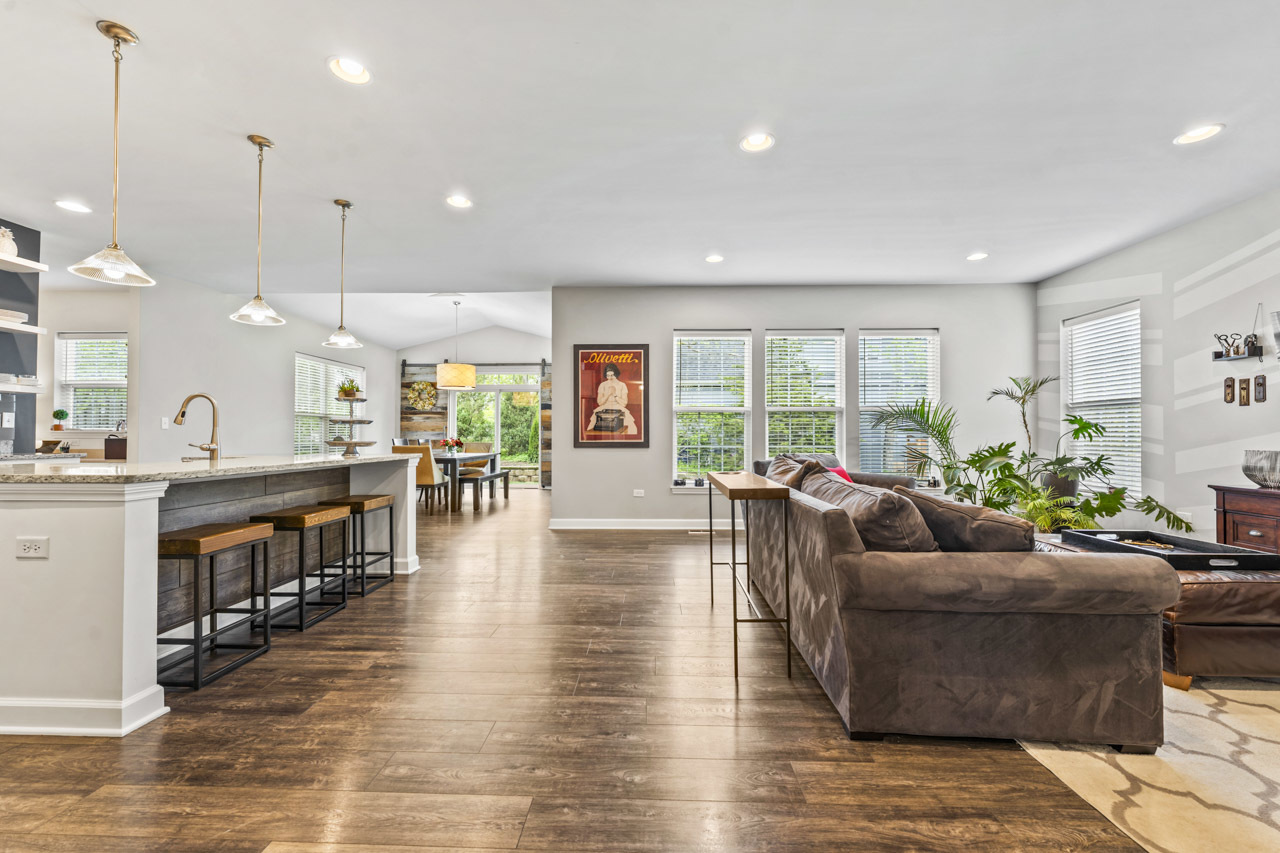 1251 W Thomas Road