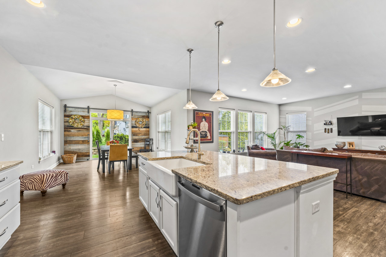 1251 W Thomas Road