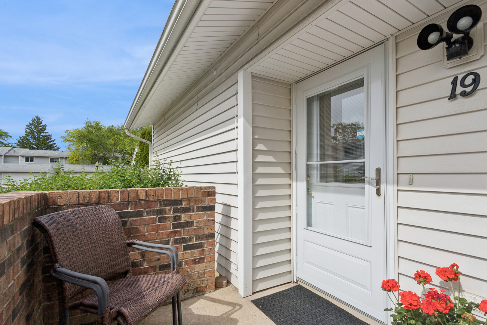19 Wintergreen Court