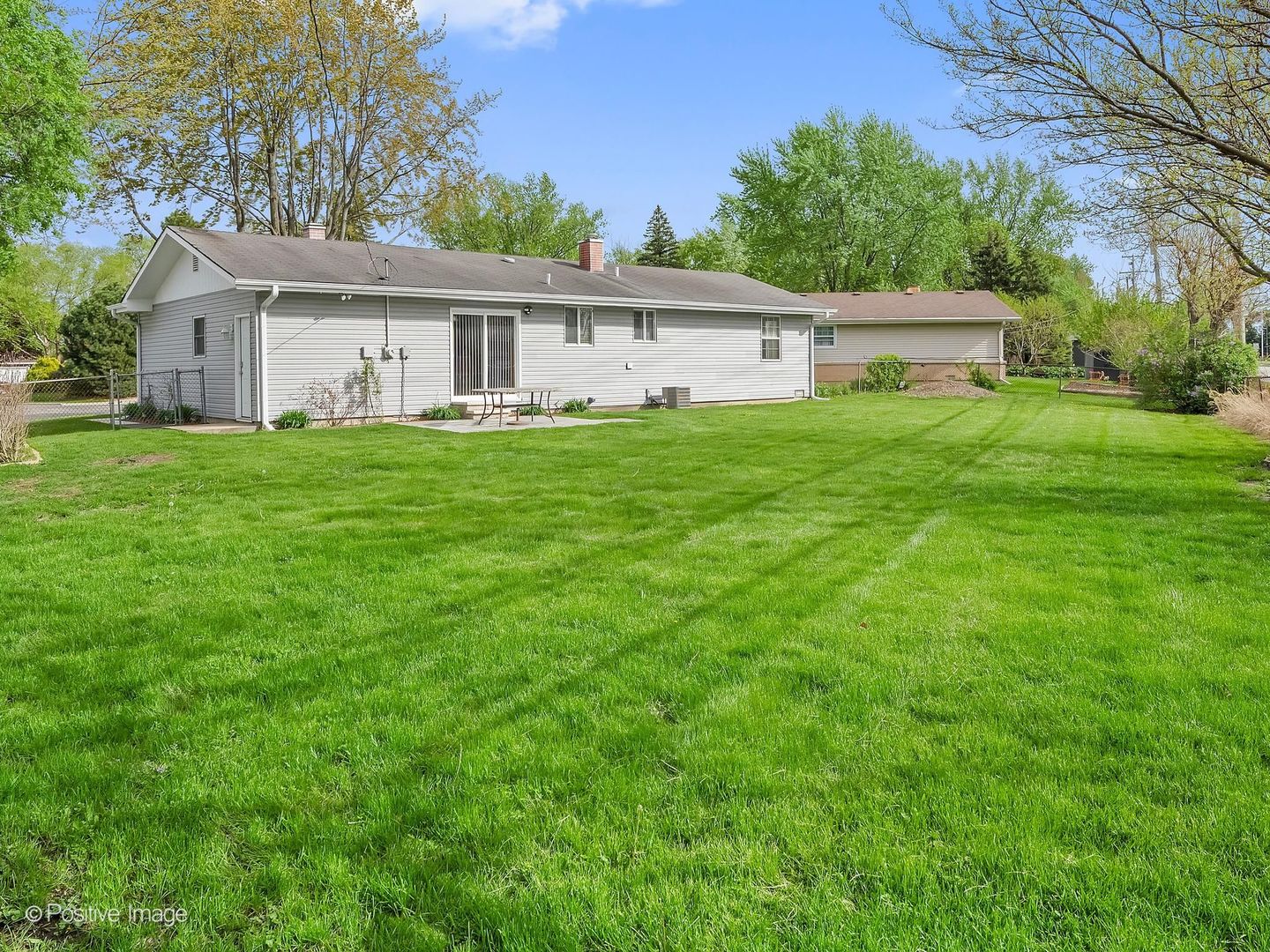 605 Commanche Court