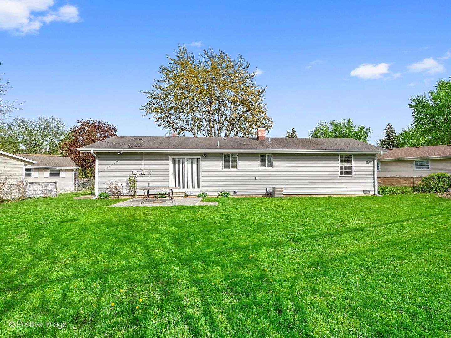 605 Commanche Court