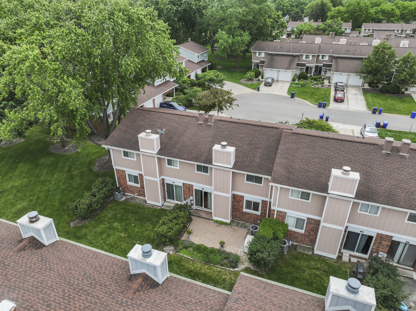 1253 Reading Court