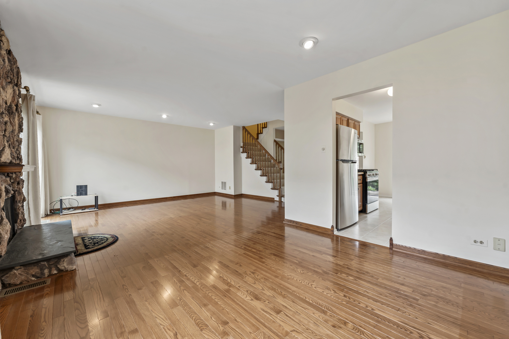 1253 Reading Court