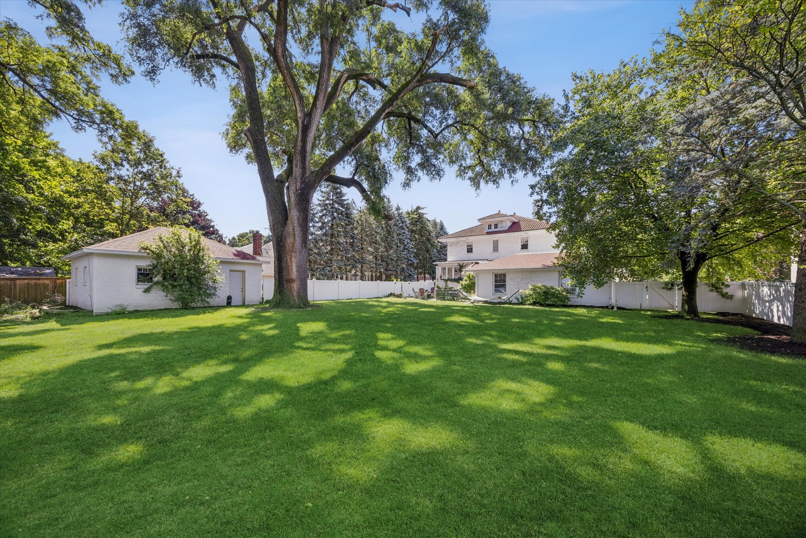 201 W Union Avenue