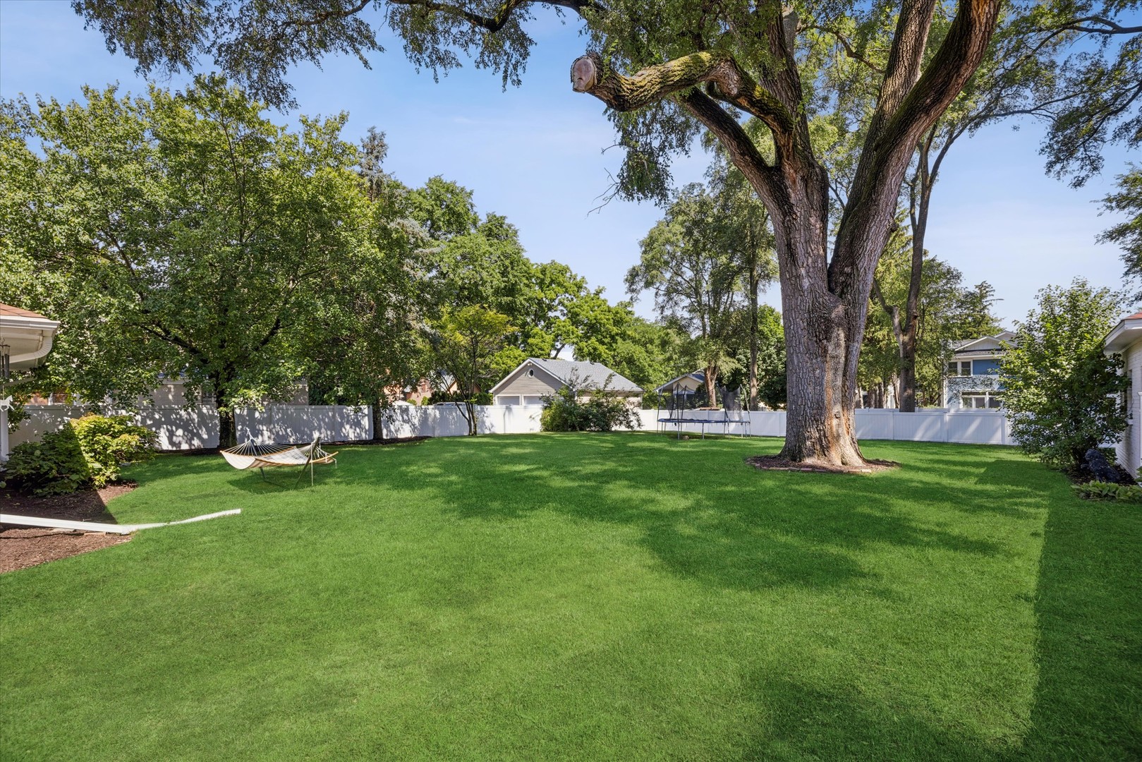 201 W Union Avenue