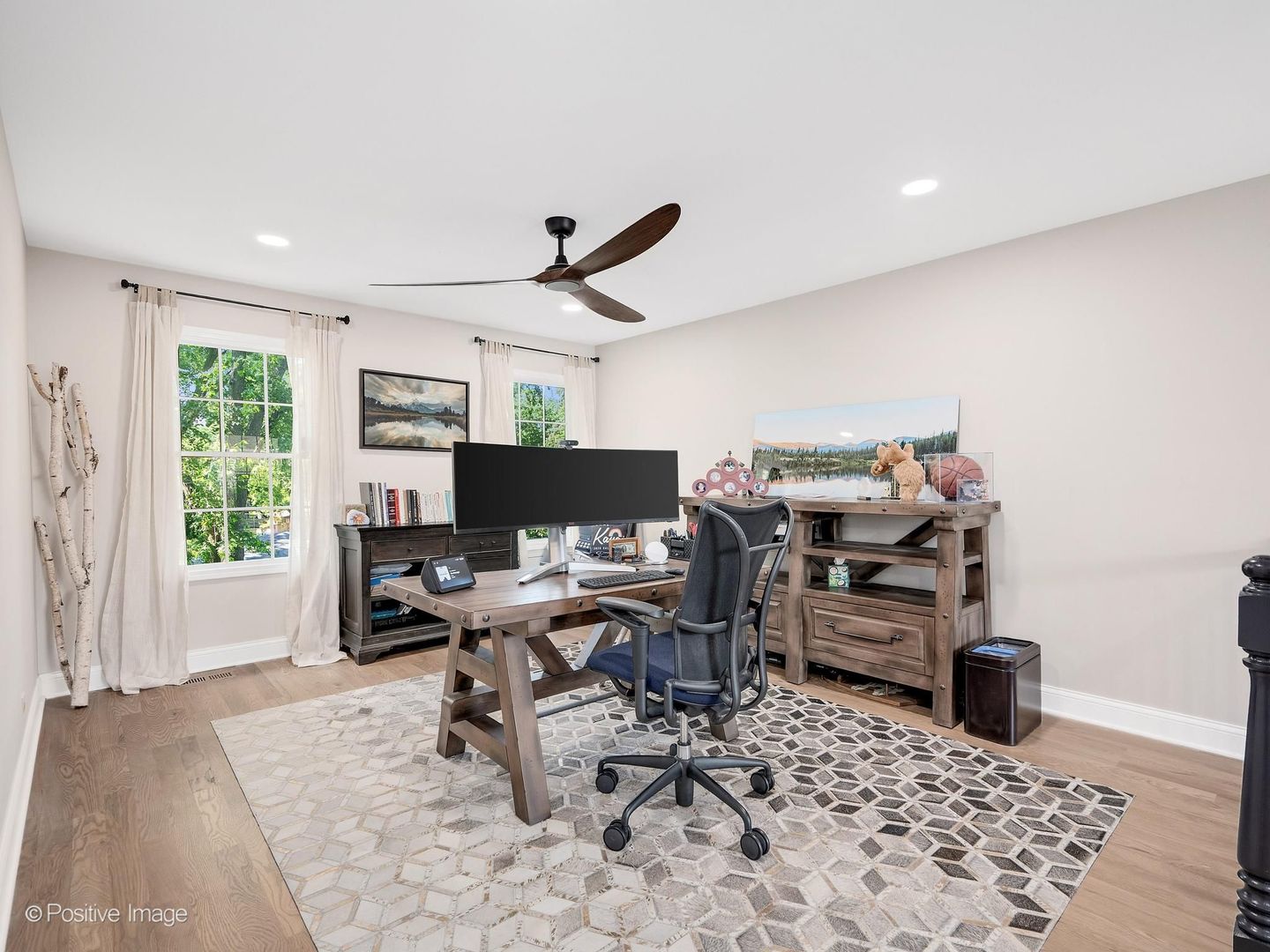 324 Turnberry Lane