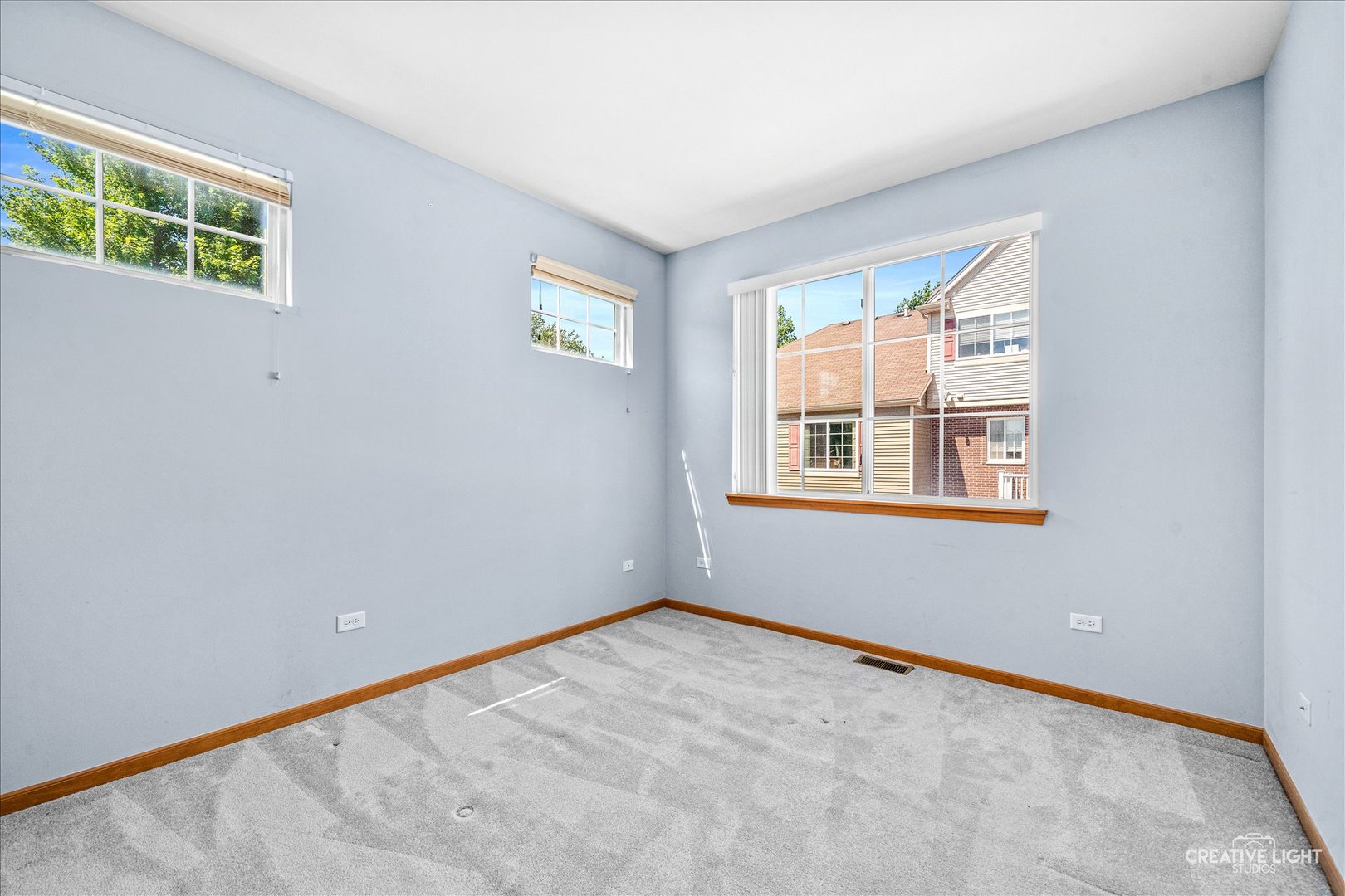 906 Neudearborn Lane