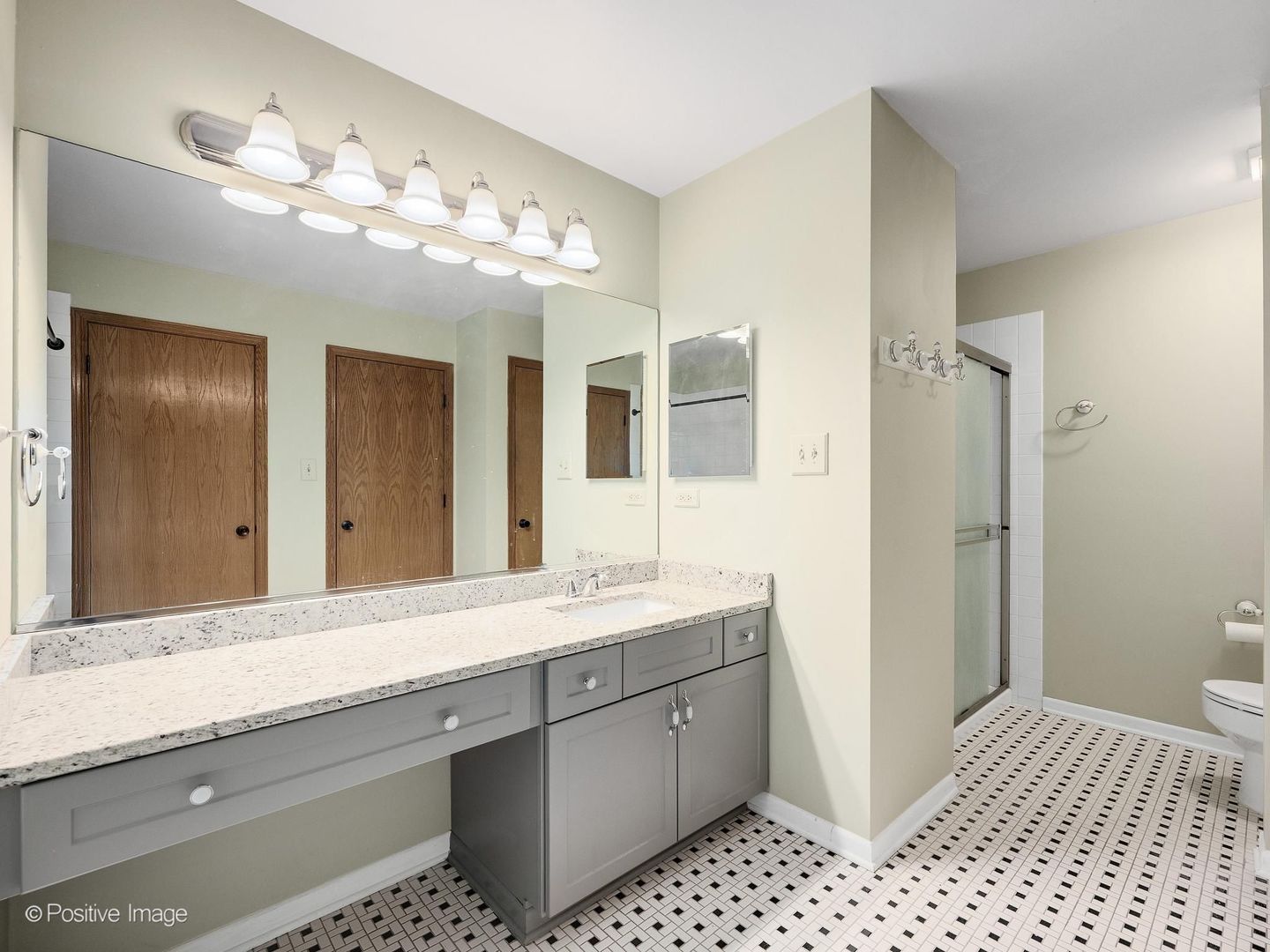 920 Elderberry Circle Unit: 104