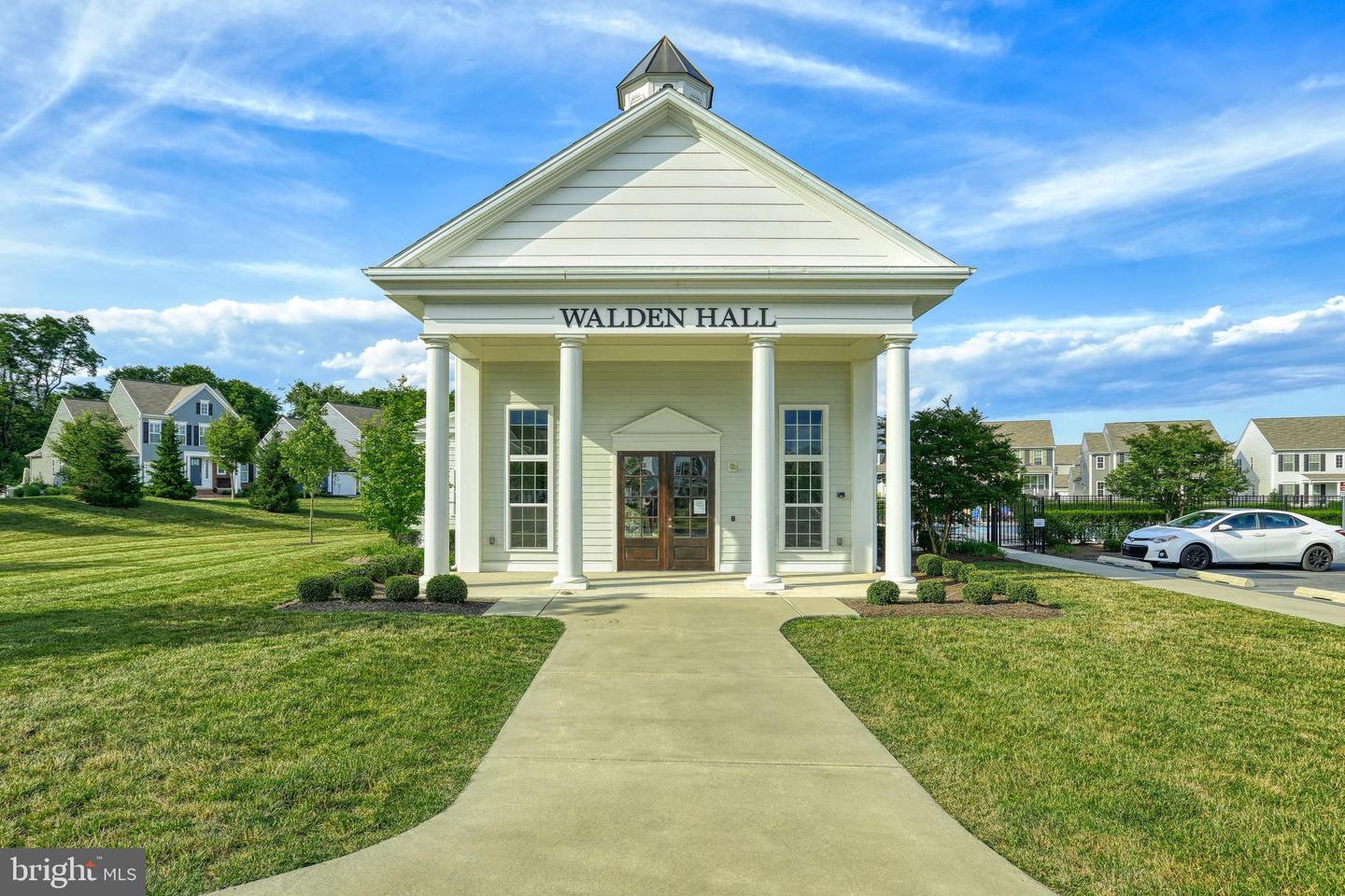 33 Stone Barn Rd