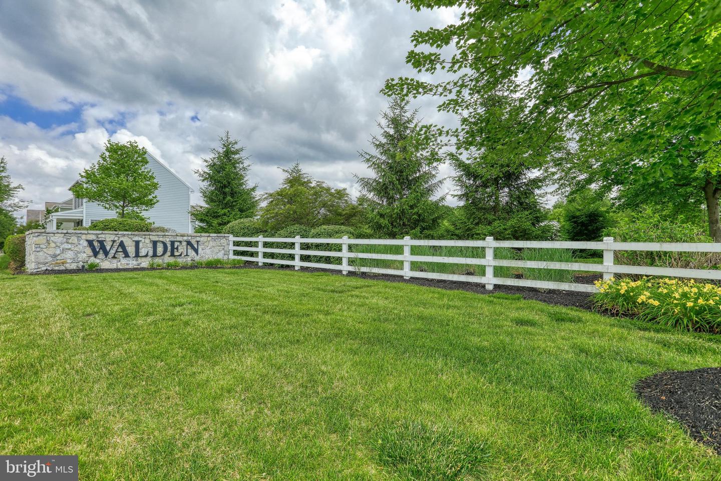 33 Stone Barn Rd