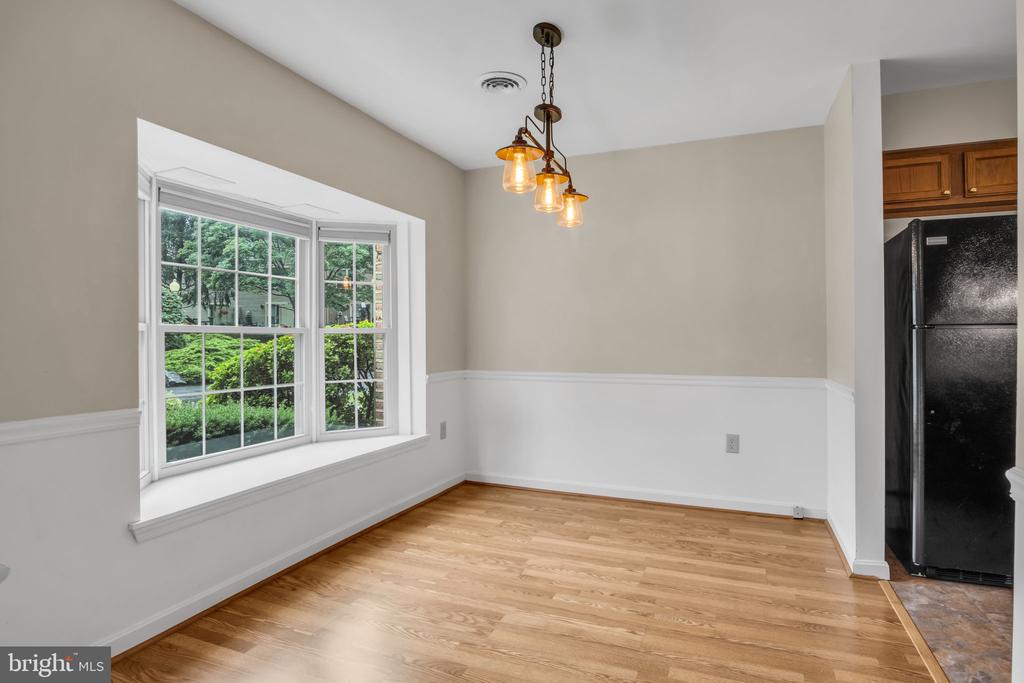 1773 Kings Arms Ct