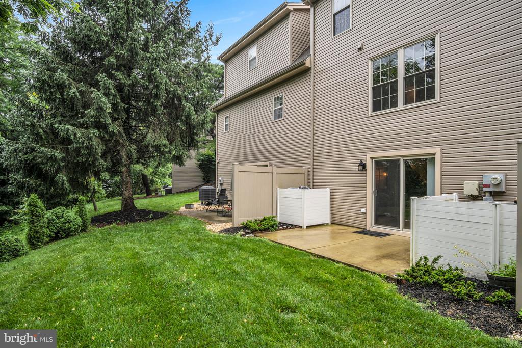 1773 Kings Arms Ct
